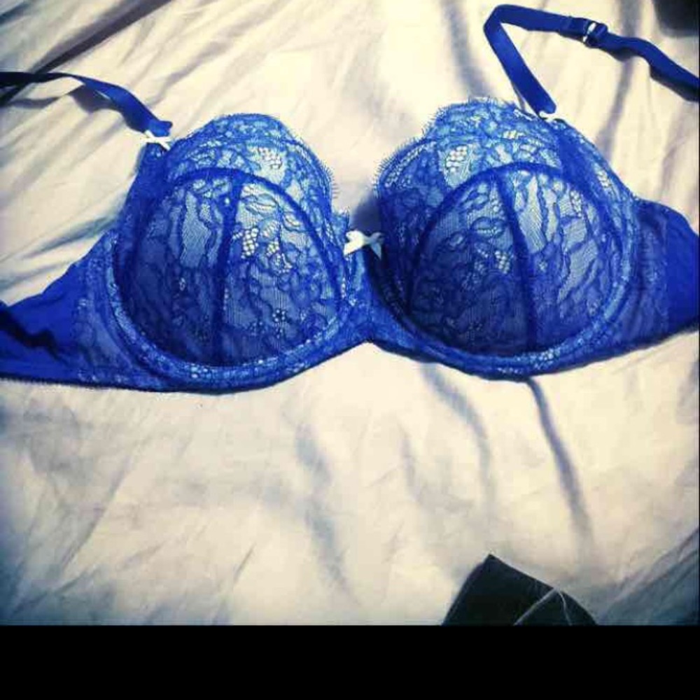 blue bra
